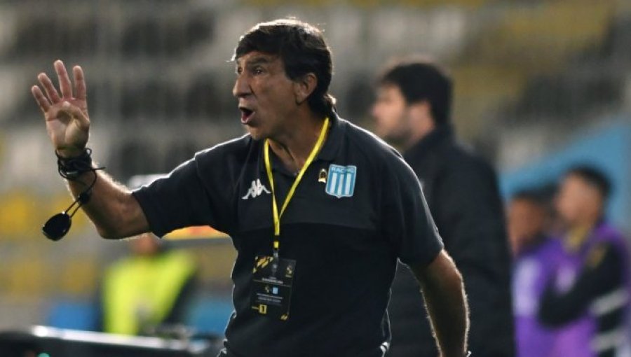 La frase de Gustavo Costas que acompañó el arribo de Damián Pizarro a Racing: "Un nueve muy potente"