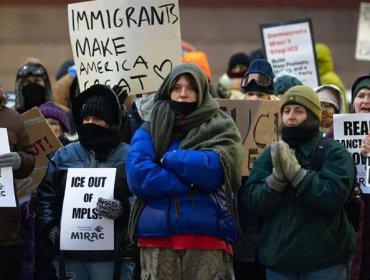 Ecuador envía nota de protesta a EE.UU. por un intento de ingreso de agentes del ICE en su consulado en Minneapolis