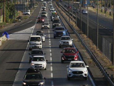 Abordan con el MOP alternativas para aliviar cobros de peajes en la región de Valparaíso