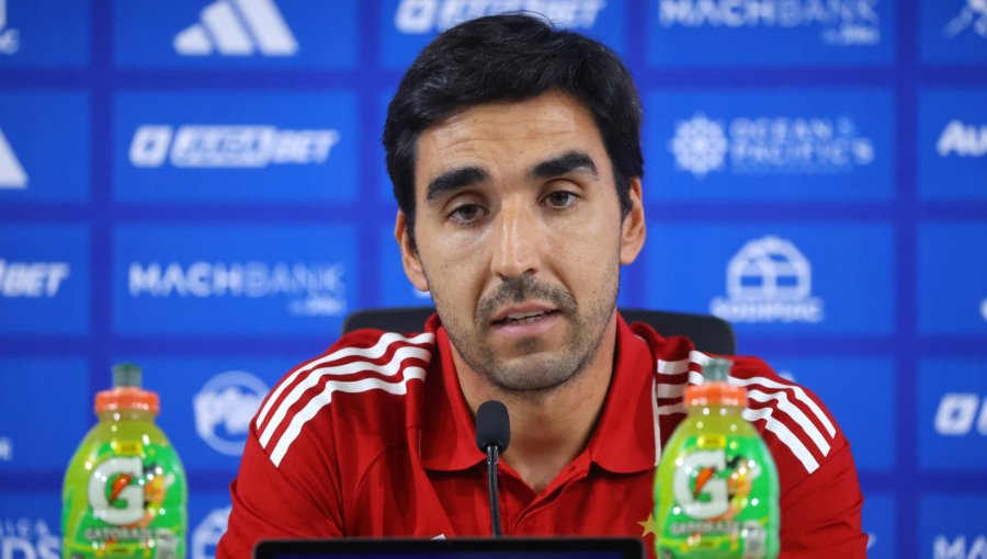 Meneghini advierte a Morales en la previa a su regreso a la U: "Estará el preparador físico hinchándole un poquito"