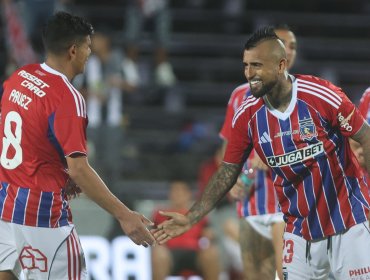"Pensé que no llegaría este día": Arturo Vidal le dedica sentido mensaje a Esteban Pavez por su partida de Colo-Colo