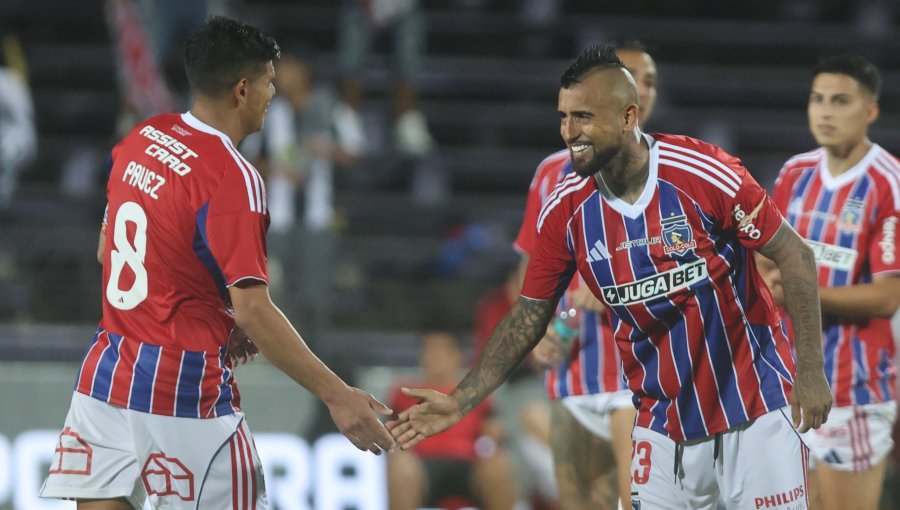 "Pensé que no llegaría este día": Arturo Vidal le dedica sentido mensaje a Esteban Pavez por su partida de Colo-Colo