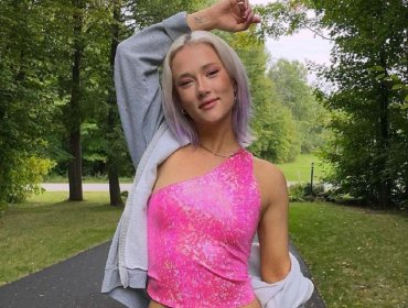 Vesta Lugg desata rumores de romance tras misterioso paseo en Santiago junto a un conocido actor nacional