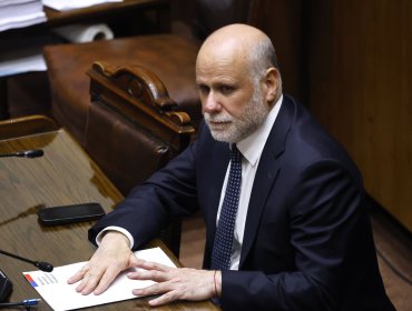 Diputados UDI acusan que Elizalde "terminó claudicando ante las pymes políticas" tras fracaso de la reforma al sistema político