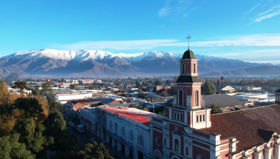 Millonaria deuda del Municipio de San Felipe con Chilquinta podría dejar a la ciudad a oscuras y sin cámaras de televigilancia