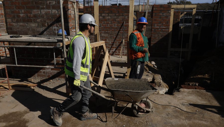 Tasa de desocupación en Chile baja a 8,0% en el trimestre octubre–diciembre de 2025