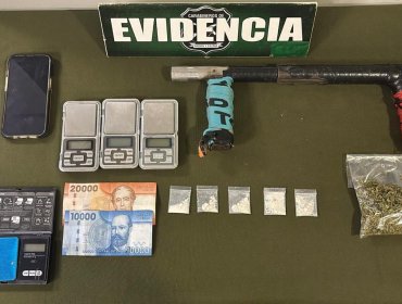 Detienen en Limache a tres personas por tráfico de drogas, tenencia de arma de fuego y mantener orden pendiente