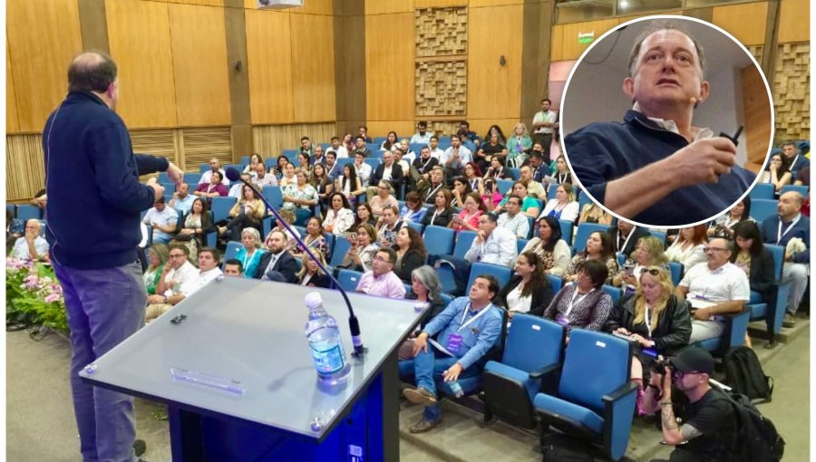 “Váyase para afuera al tiro”: Tenso cruce entre Iván Poduje y académico marca seminario sobre reconstrucción