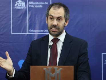 Hacienda reconoció que el déficit estructural en 2025 rondará el 3%: cifra se aleja del 1,6% prevista por la Dipres