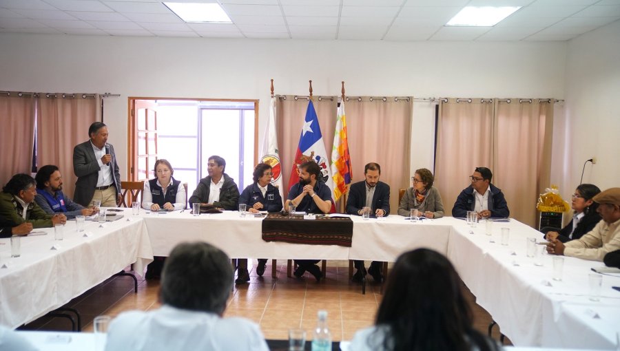 Presidente Boric se reunió con miembros del Consejo de Pueblos Atacameños para abordar la Estrategia Nacional del Litio