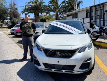 Sujeto fue detenido en la Av. Manantiales de Concón por conducir auto robado el 2020