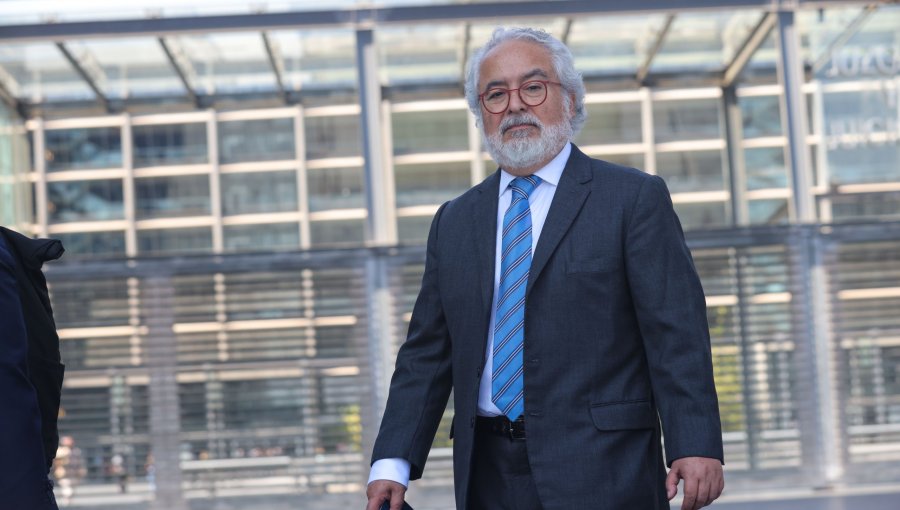 Hermosilla arremete contra fiscal Parra y acusa que "no sólo me mandó su currículum, me pidió que interviniera con ministros de la Corte"