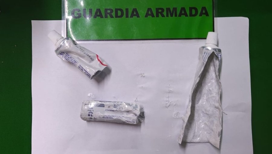 Personal de Gendarmería evitó el ingreso de droga oculta en tubos de pasta de dientes a la cárcel de Los Andes