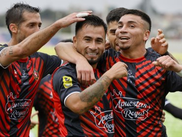 Jean Meneses ilusiona a Limache tras vencer a Colo Colo: “Estamos para soñar”