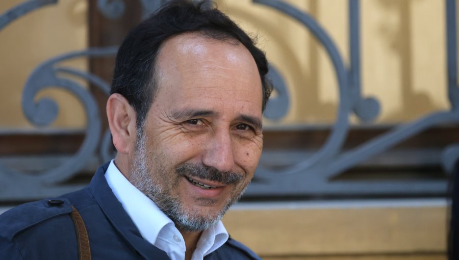 Senador Daniel Núñez reconoce errores del PC en el gobierno de Boric y anticipa una oposición “constructiva” ante Kast