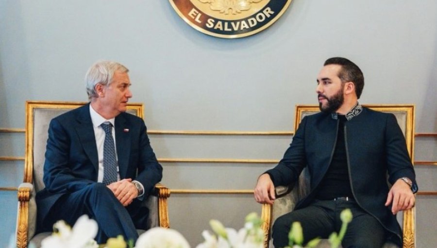 Kast y el modelo de Bukele: Centro de Confinamiento del Terrorismo y medidas de seguridad en agenda presidencial