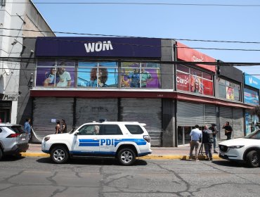 Delincuentes armados y vestidos con overoles robaron más de $50 millones en celulares en Maipú