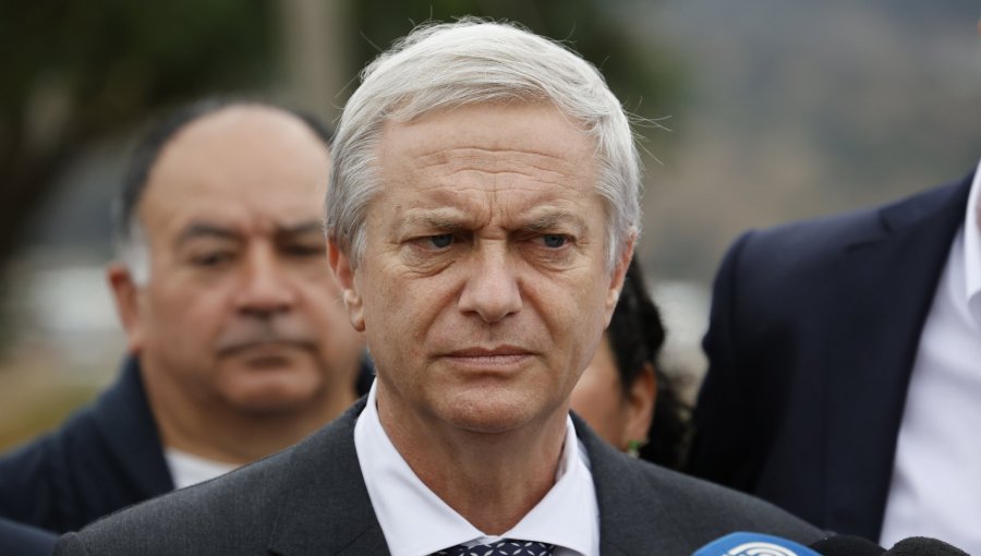 Kast evita referirse a candidatura de Bachelet a la ONU en visita a damnificados por megaincendio en Viña: "La emergencia está en Chile"