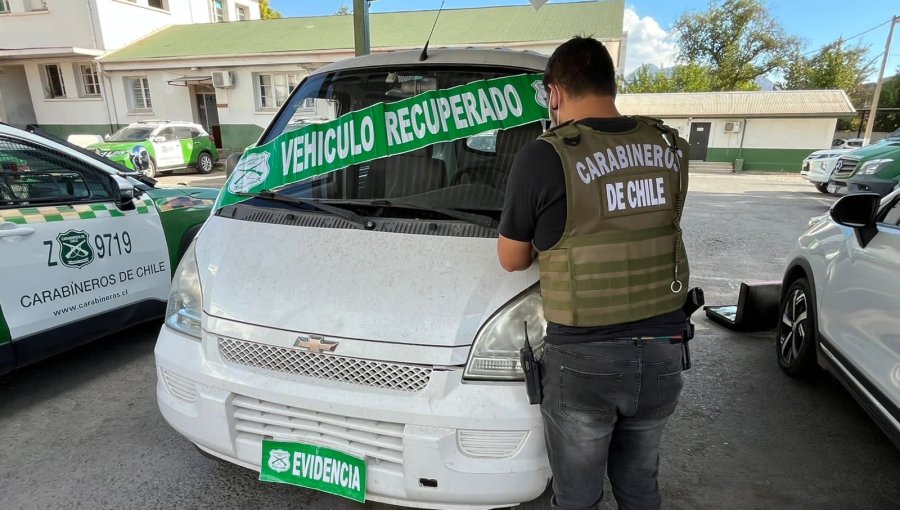 Denuncia por robo permitió recuperar furgón sustraído en el centro de Los Andes