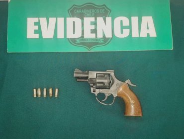 Detienen a adolescente de 17 años que fue sorprendido portando un arma de fuego tipo revólver en Concón
