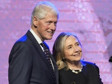 Bill y Hillary Clinton aceptan testificar ante el Congreso de EE.UU. por el caso de Jeffrey Epstein