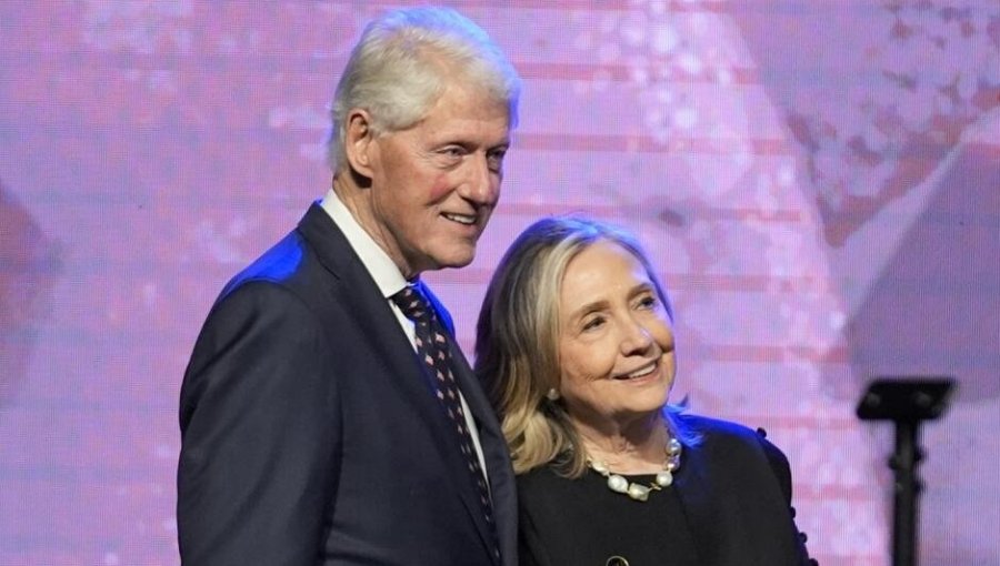 Bill y Hillary Clinton aceptan testificar ante el Congreso de EE.UU. por el caso de Jeffrey Epstein