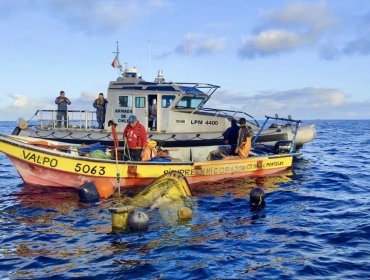 Dos lesionados deja colisión de embarcaciones menores en cercanías de la bahía de Concón