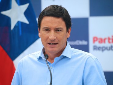 Squella lanza nuevo dardo al Gobierno por candidatura de Bachelet a la ONU: "Ya están pensando en elecciones futuras"