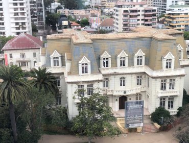 Comienzan las obras de reparación de la techumbre del Palacio Carrasco en Viña del Mar