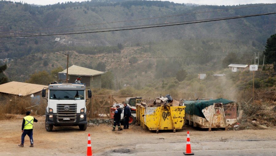 Valparaíso implementa plan por etapas para mejorar el manejo de residuos en Laguna Verde