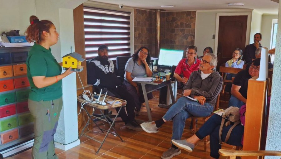 Comienza programa de capacitación vecinal para prevenir incendios forestales en Casablanca