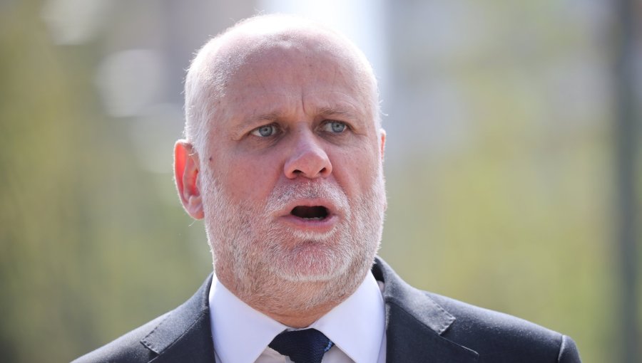 Elizalde explicó motivos de la demora en la habilitación de viviendas de emergencia por incendios en el sur