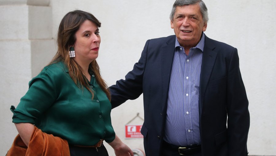 Postura del PC sobre Cuba tensiona a la izquierda, abre debate de alianzas en el PS y acerca posiciones con el Frente Amplio