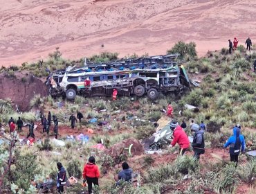Accidente de bus deja 14 muertos en el norte de Bolivia