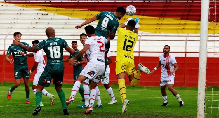 Santiago Wanderers vence a San Felipe y lidera su grupo en Copa Chile
