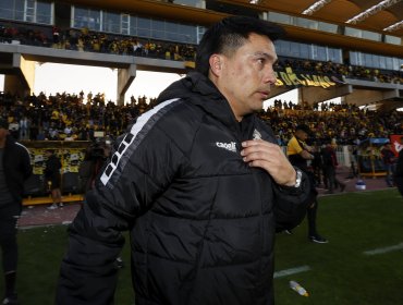 “Chino” González logra su primera victoria al mando de Querétaro