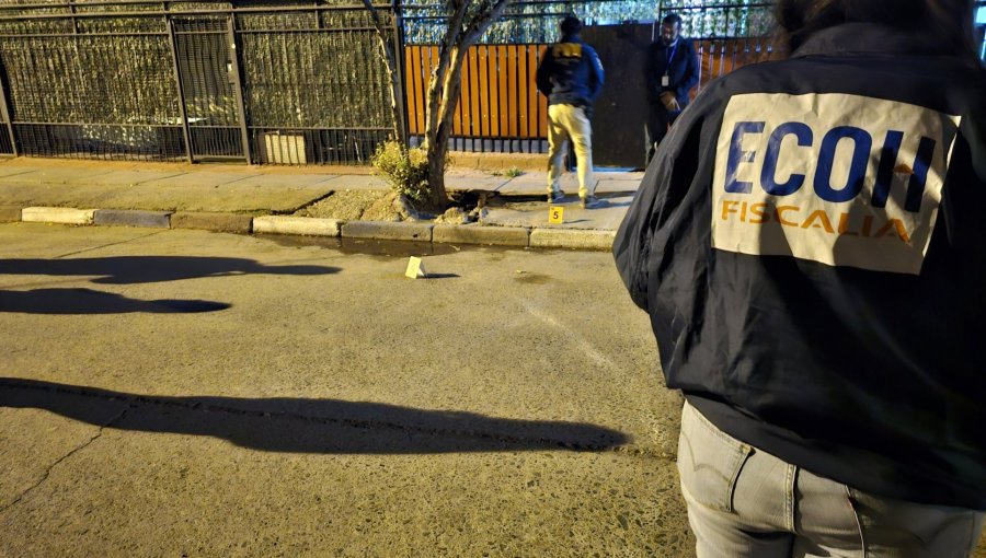 Santiago: Disparo en el cuello termina con la vida de joven en Conchalí