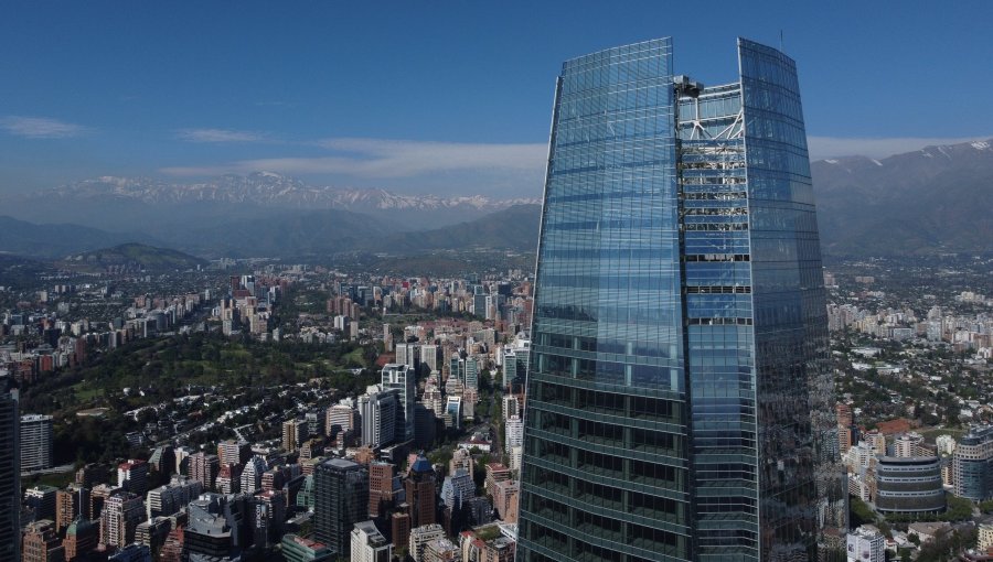 Costanera Center avanza en oficinas y apunta a cerrar proyecto en 2026