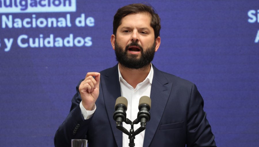 Presidente Boric cuestiona a Kast y acusa que la UDI está "impidiendo aprobar sala cuna para las mujeres de Chile"