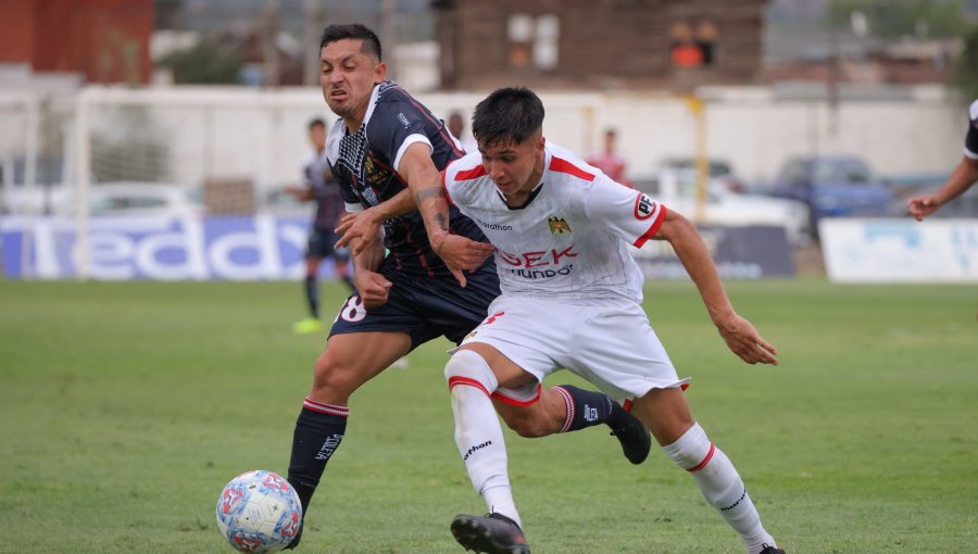 Deportes Recoleta consigue un triunfo clave sobre Unión Española