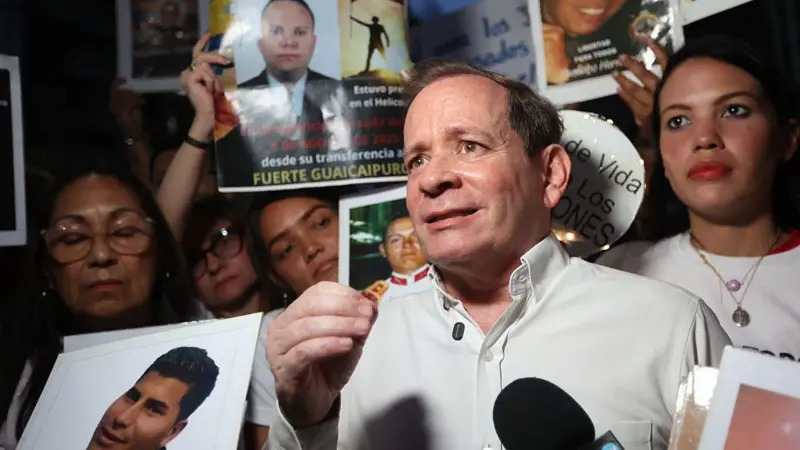 Trasladan al opositor venezolano Juan Pablo Guanipa a su casa para cumplir prisión domiciliaria