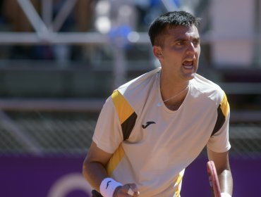 Tomás Barrios salvó tres match points y ganó por retiro de su rival en su debut en el ATP de Buenos Aires