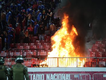 Tribunal de Disciplina de la ANFP determinó castigo a la U por graves incidentes ante Audax Italiano en el Nacional