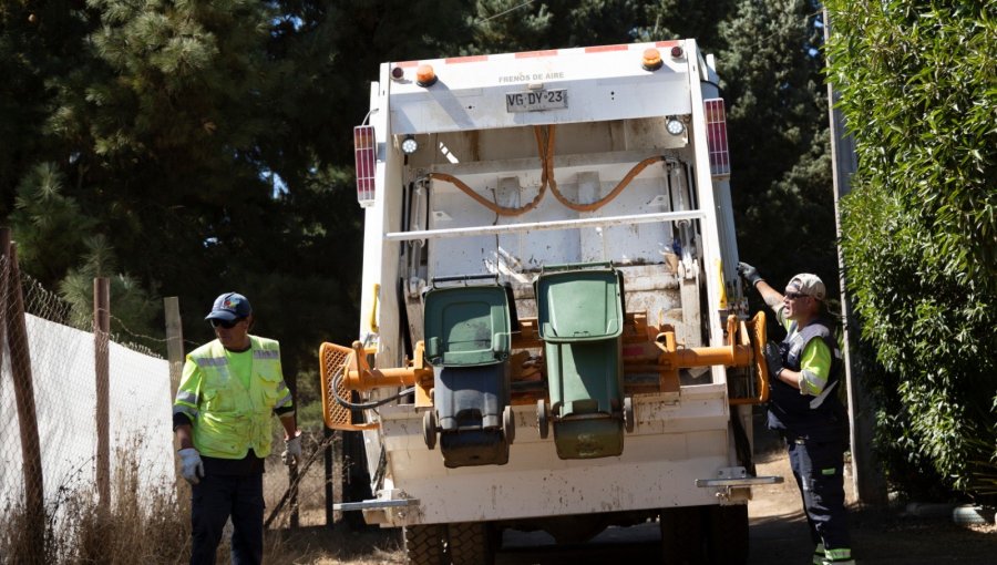 Valparaíso pone en marcha nuevo plan de gestión de residuos en Laguna Verde