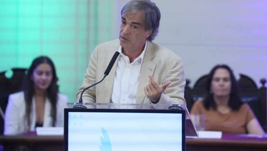 Servel notifica a 13 partidos en riesgo de disolución tras no superar el 5% de votos en elecciones