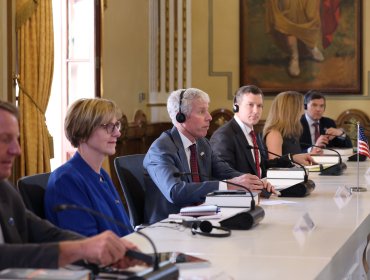 Venezuela anuncia "asociación productiva de largo plazo" con EE.UU. tras visita de enviado de Trump