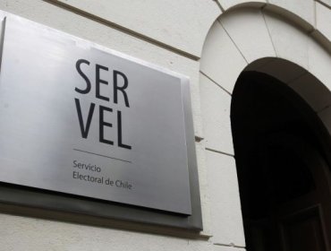 Servel ordena disolver oficialmente a 13 partidos políticos por no alcanzar umbral legal tras elecciones de 2025
