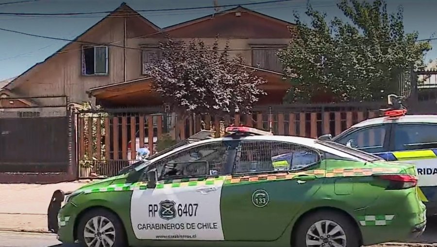 Femicidio frustrado en Maipú: Hombre de 61 años fue detenido tras apuñalar a su esposa e hijo