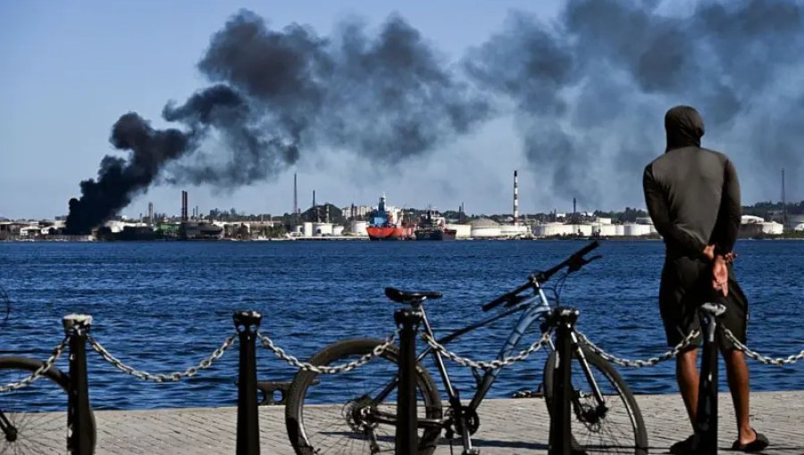Incendio afectó las instalaciones de una refinería de petróleo de La Habana en medio de la grave crisis energética en Cuba