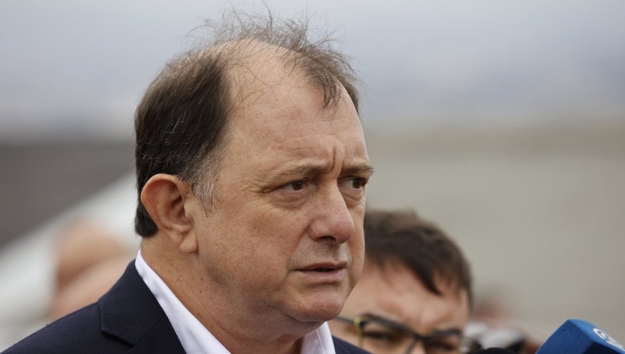 Poduje emplaza a Vallejo a hacer un mea culpa por su rol de enlace en megaincendio: "Se fue a sacar fotos y nunca más volvió"